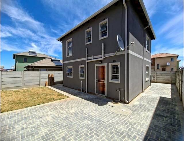 3 BEDROOM HOUSE FOR SALE IN ALBERTSDAL
